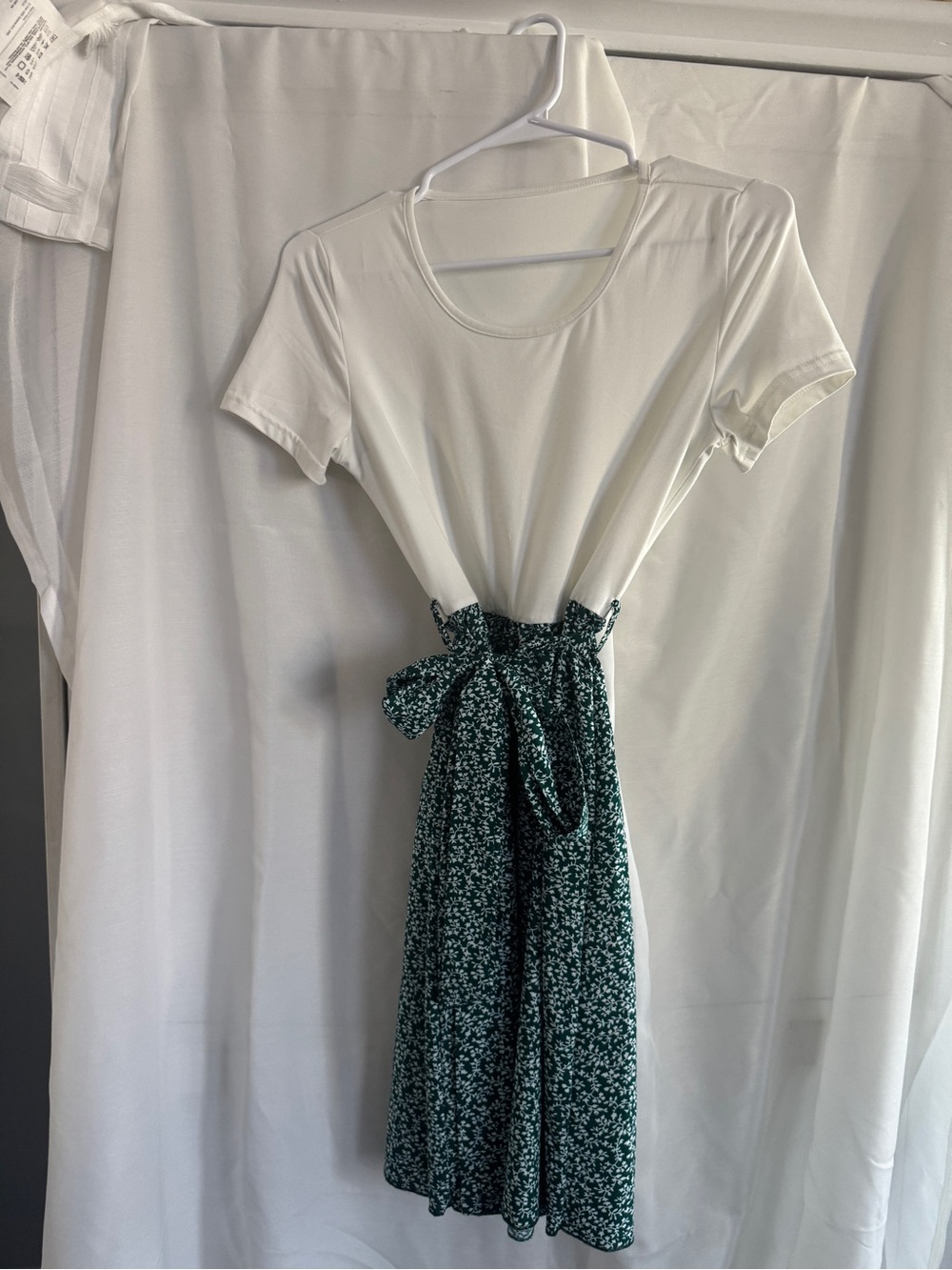 SHEIN Teal and White Floral Print Dress Top